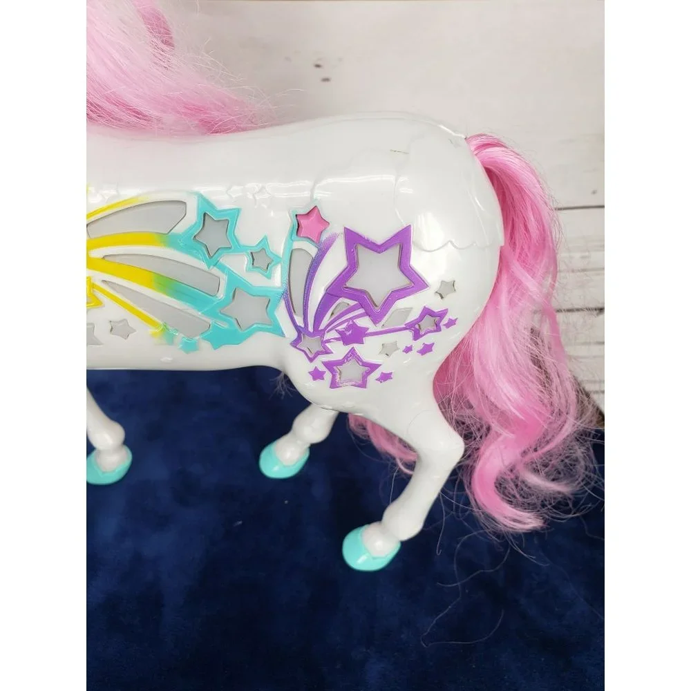 Barbie Dreamtopia Brush 'N Sparkle Unicorn Horse Doll Mattel‎ 2018 Lights Sounds